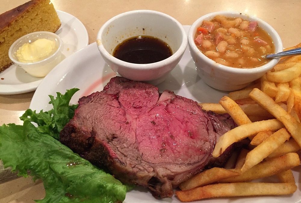 Indulge in a Delightful Dining Experience at Hickory House Restaurant in Jackson, MO